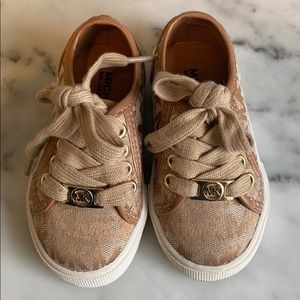 Michael kors kids shoes
